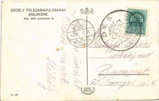 1940 Dés, Dej; bevonulás, Horthy Miklós portréjával díszített kapu, magyar zászlók / entry of the Hu...