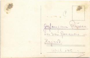 1915 Hajasd, Voloszjanka, Volosyanka; orosz hadifoglyok a laktanya előtt / Gefängene Russen vor der ...