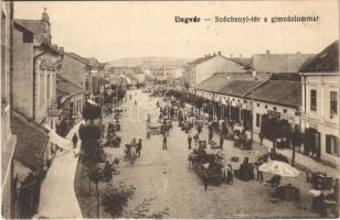 Ungvár, Uzshorod, Uzhhorod, Uzhorod; Széchenyi tér, gimnázium, piac, bor és sörcsarnok korcsma. Vasúti levelezőlapárusítás 9103. / square, school, market, wine and beer hall