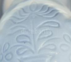 Aquincumi porcelán nyuszi figura, kézzel festett, aquazur mázas, jelzett, hibátlan, terv: Ősz Szabó ...