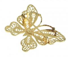 Arany(Au) 14 K áttört pillangó bross, jelzett, 3,2×2,2 cm, nettó: 2,3 g