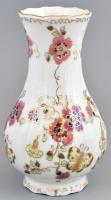 Zsolnay porcelán pillangómintás váza, kézzel festett, jelzett, hibátlan, m: 18,5 cm