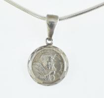 Ezüst(Ag) kígyó nyaklánc, II. János Pál pápa függővel, jelzett, h: 45-50 cm, 2,2×1,2 cm, nettó: 7,7 g