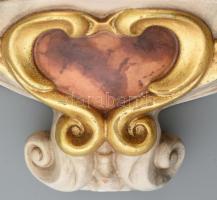 Házi oltár. XX. sz. Fa, festett, jó állapotban / Altar 60x38 cm