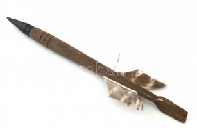 Számszeríj gyűjtői replika. Vas, fa, hozzá nyíl. 77 cm