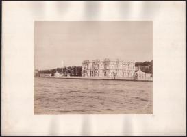 cca 1890-1900 Konstantinápoly (Isztambul), Beylerbeyi palota, kartonra kasírozott fotó, G. Berggren / Constantinople (Istanbul), Beylerbeyi Palace, vintage photo, 26x20,5 cm