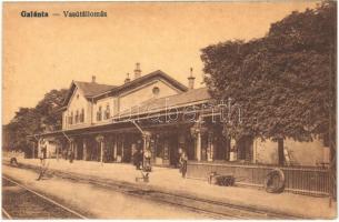 Galánta, vasútállomás. Vasúti levelezőlapárusítás 321. / railway station