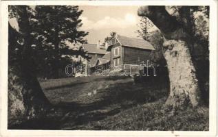 1941 Kassai Havasok, Kojsói Havasok, Kojsov; MKE (Magyarországi Kárpát Egyesület) Lajos menedékház. Hubay B. felvétele / rest house (EK)