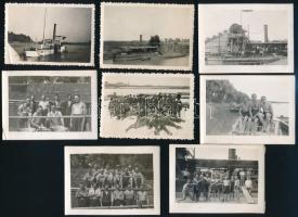 1934 Duna kotróhajó és személyzete, 8 db fotó, 6×8,5 cm