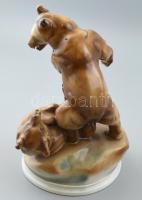 Zsolnay birkózó medvék, kézzel festett, jelzett (Markup Béla), hibátlan, m: 31 cm