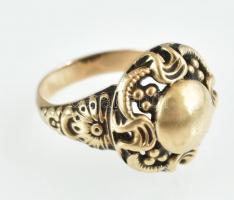 14k Arany (Au) ékszerszett, (bross, medál, gyűrű, fülbevalópár. Jelzés nélkül. bruttó: 25g