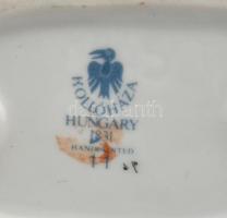 Hollóházi porcelán népviseletes lány, részben kézzel festett, jelzett, kopásnyomokkal, m: 16,5 cm