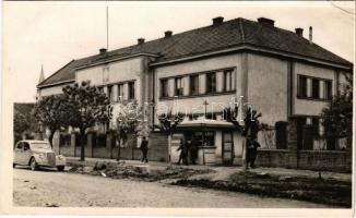 1941 Kula, Járásbíróság, katonák, autó / county court, soldiers, automobile + 1941 Kula visszaért So. Stpl (EK)