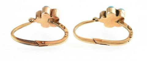 14k Arany (Au) Fülbevalópár. bruttó: 1 g. Jelzett. h: 1,5 cm