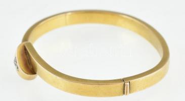 14k Arany (Au) karreif régi csiszolású achtkant gyémánt cca. 3x0,04 ct. bruttó: 12,5 g. Jelzett. h: ...