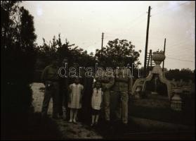 II. világháborús katonai negatívok, csoportkép, lovas katona, stb., 9 db, 9×6 cm