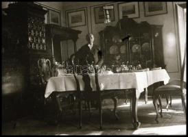 Régi lakásbelsők, 7 db fotónegatív, 4,5×3 cm