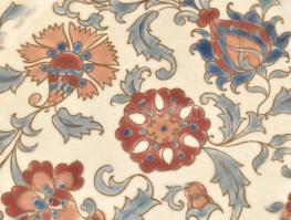 Zsolnay dísztányér. Porcelánfajansz, felületén magas tüzű színes mázakkal festett és kontúraranyozot...