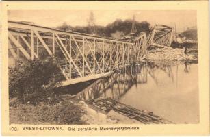 Brest-Litowsk, Die zerstörte Muchawjetzbrücke / WWI German military, bridge ruins in Brest-Litovsk, Bug river (EK)