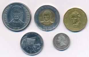 Dominikai Köztársaság 1961. 10c Ag + 1979. 1/2P Cu-Ni + 1989. 25c Cu-Ni + 1993. 1P sárgaréz + 2010. 10P T:1-,2,2- Dominican Republic 1961. 10 Centavos Ag + 1979. 1/2 Peso Cu-Ni + 1989. 25 Centavos Cu-Ni + 1993. 1 Peso Brass + 2010. 10 Pesos C:AU,XF,VF