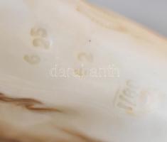 Royal Dux jellegű porcelán ororszlán. Kézzel festett, jelzett, hibátlan. 23 cm