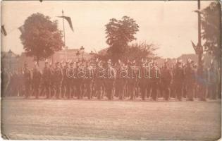 1920 A Fialowski-század. Darutollas leventék / Hungarian military, soldiers with crane feathers. photo (EM)