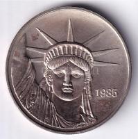 Amerikai Egyesült Államok 1985. "Liberty Trade Silver" (31,25g/0.999/38mm) T:1 patina
USA...