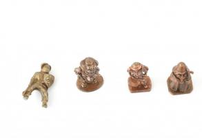Ólom és réz katonák figurák kb 4 cm