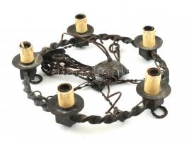 Kovácsoltvas csillár 5 égővel. Működő állapotban d: 50 cm