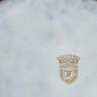 Limoges porcelán hamutál aranyozott, matricás jelenettel, jelzett, hibátlan 15x13 cm