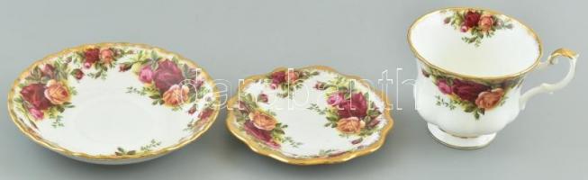 Royal Albert rózsamintás reggeliző készlet, matricás, jelzett, kopásnyomokkal, 3 db-os