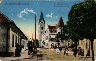 Trencsénteplic-fürdő, Kúpele Trencianske Teplice; Kossuth Lajos utca, templom, étterem. Vasútiu levelezőlapárusítás 27. 1915 / street, restaurant, church