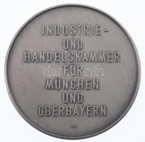 Németország DN "FÜR LANGJAHRIGE TREUE MITARBEIT / INDUSTRIE - UND HANDELSKAMMER FÜR MÜNCHEN UND...