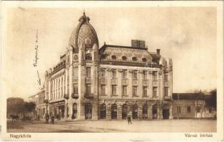 1938 Nagykőrös, Városi bérház, üzletek. Németh Sándor kiadása (fl)