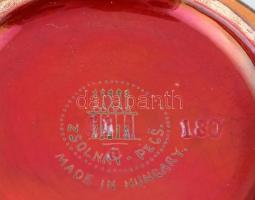 Zsolnay váza - a Tutanhamon sorozatból, Fehércserép. Az alapmázon többrétegű, színes eozinmázakkal f...