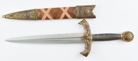 Masszív fém fantasy tőr King Arthur felirattal, gazdagon díszített bőr és fém hüvellyel 42 cm