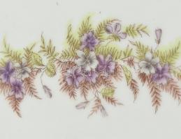 Jelzés nélkül: Nagy méretű porcelán tálca. Matricás, kopásokkal, d: 39 cm