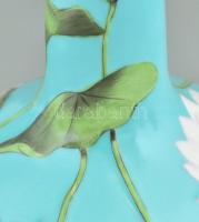 Herend kézzel festett szecessziós porcelán váza domborműves tavirózsákkal és pillangókkal. Jelzett: ...