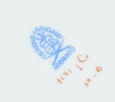 Herend kézzel festett szecessziós porcelán váza domborműves tavirózsákkal és pillangókkal. Jelzett: ...