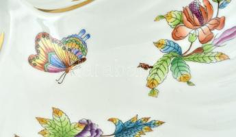 Herendi Viktória mintás hármas kínálótál, szív alakú fogóval. Kézzel festett porcelán, kopott, jelze...