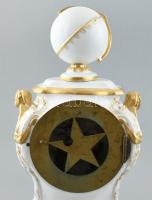 Königliche Porzellan Manufaktur asztalióra. Sérült, nem működik. Kézzel festett porcelán. Berlin XX....