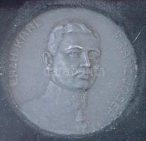 1914-1917. I. világháborús osztrák-magyar és német emlékérem összeállítás korabeli üvegezett keretbe...