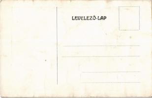 Miss Helliot Das lebende Kunstwerk / Tetovált hölgy "Az élő műalkotás" / Tattoed lady, cir...