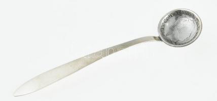 Ezüst (Ag) Érmés kiskanál. Jelzés nélkül. Jó állapotú. nettó: 11 g, h: 11 cm