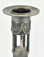 Ezüst (Ag) Gyertyatartó. Jelzett. Jó állapotú. nettó: 85 g, m: 14 cm