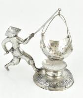 Ezüst (Ag) Vietnámi asztali dísz. Jelzett. Jó állapotú. nettó: 59 g, m: 10,5 cm