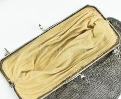 Ezüst (Ag) Nagyméretű színházi táska Z I monogrammal. Jelzés nélkül. Jó állapotú. bruttó: 360 g, m: ...