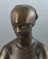 Palotai Gyula (1911-1977): Anya gyermekeivel. Bronzírozott szobor, jelzett, Képcsarnok hiányos zsűri...