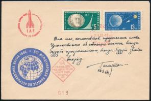 1964 Jurij Alekszejevics Gagarin (1934-1968) szovjet űrhajós autográf sorai és aláírása borítékon alkalmi bélyegzéssel. / Autograph lines and signature of Yuriy Alekseyevich Gagarin (1934-1968) Soviet astronaut on cover with special cancellation