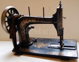 XX. század derekán gyártott amerikai varrógép, kopottas és működőképes állapotban